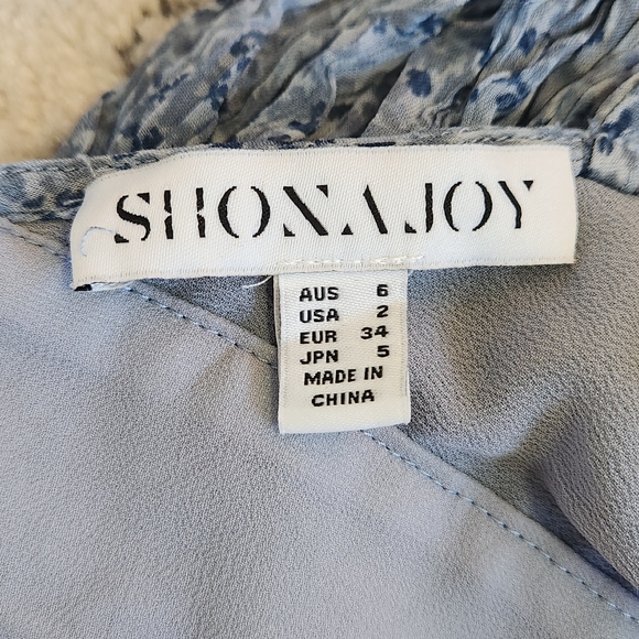 Shona Joy Francesca High Neck Balloon Sleeve Open Back Tie Crop Top Blouse 2 - Picture 12 of 16